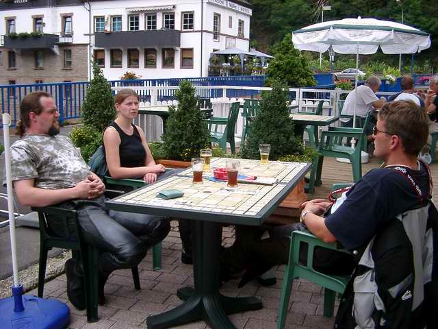 wieder was essen