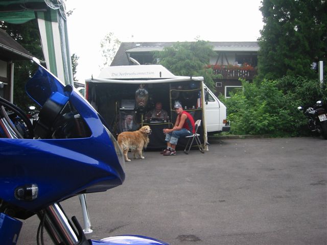 08