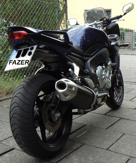 Cooler Kennzeichenhalter